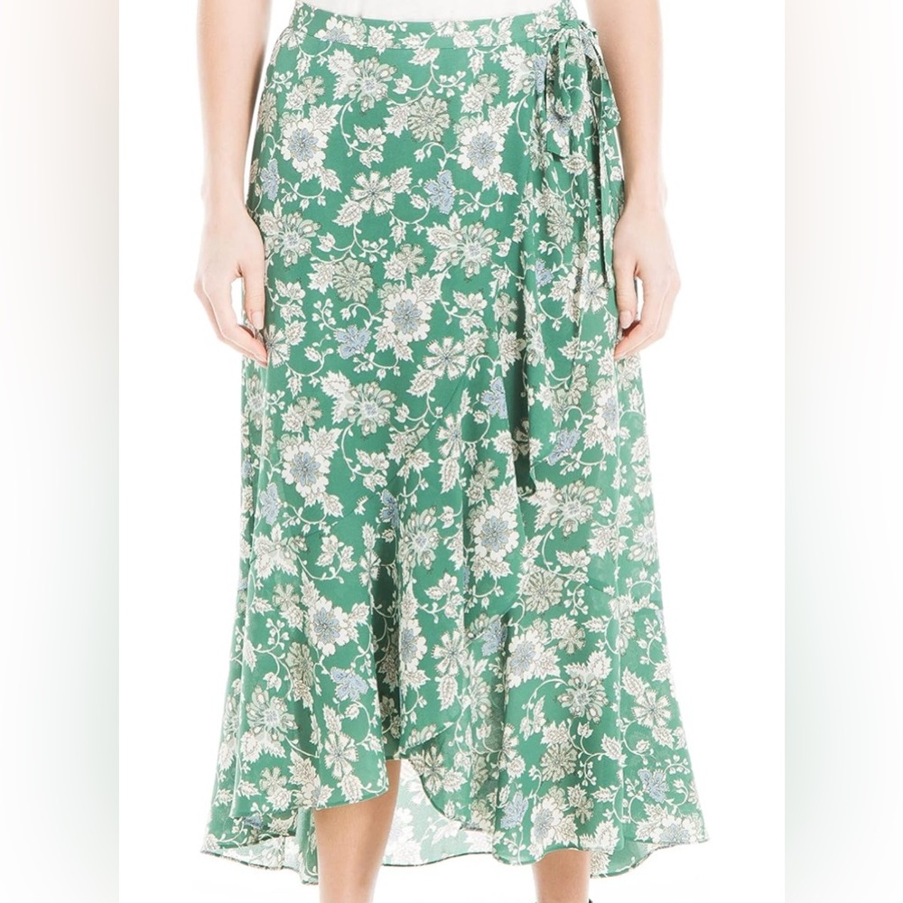 Max Studio Green and White Floral Skirt